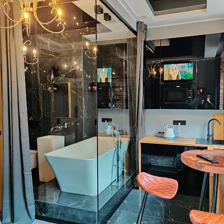 Piotrkowska.eu Romantica Лодзь