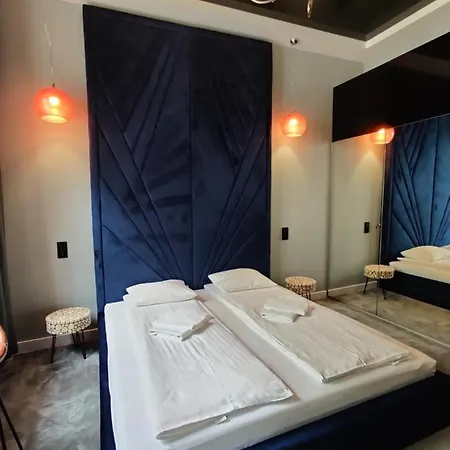 Piotrkowska.eu Romantica *