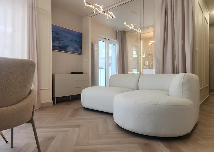 Piotrkowska.eu Romantica * Łódź